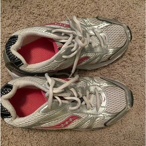 Brand new Saucony pink/white/black/grey sneakers. Kids size 4.5w